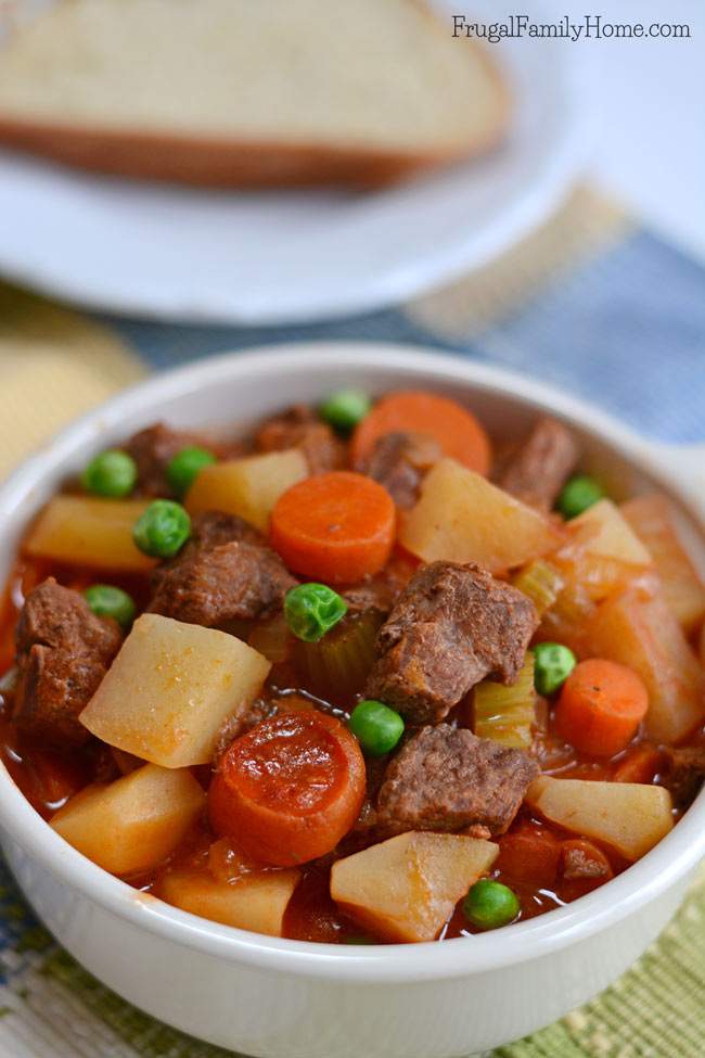 Simple and Delicious Slow Cooker Beef Stew